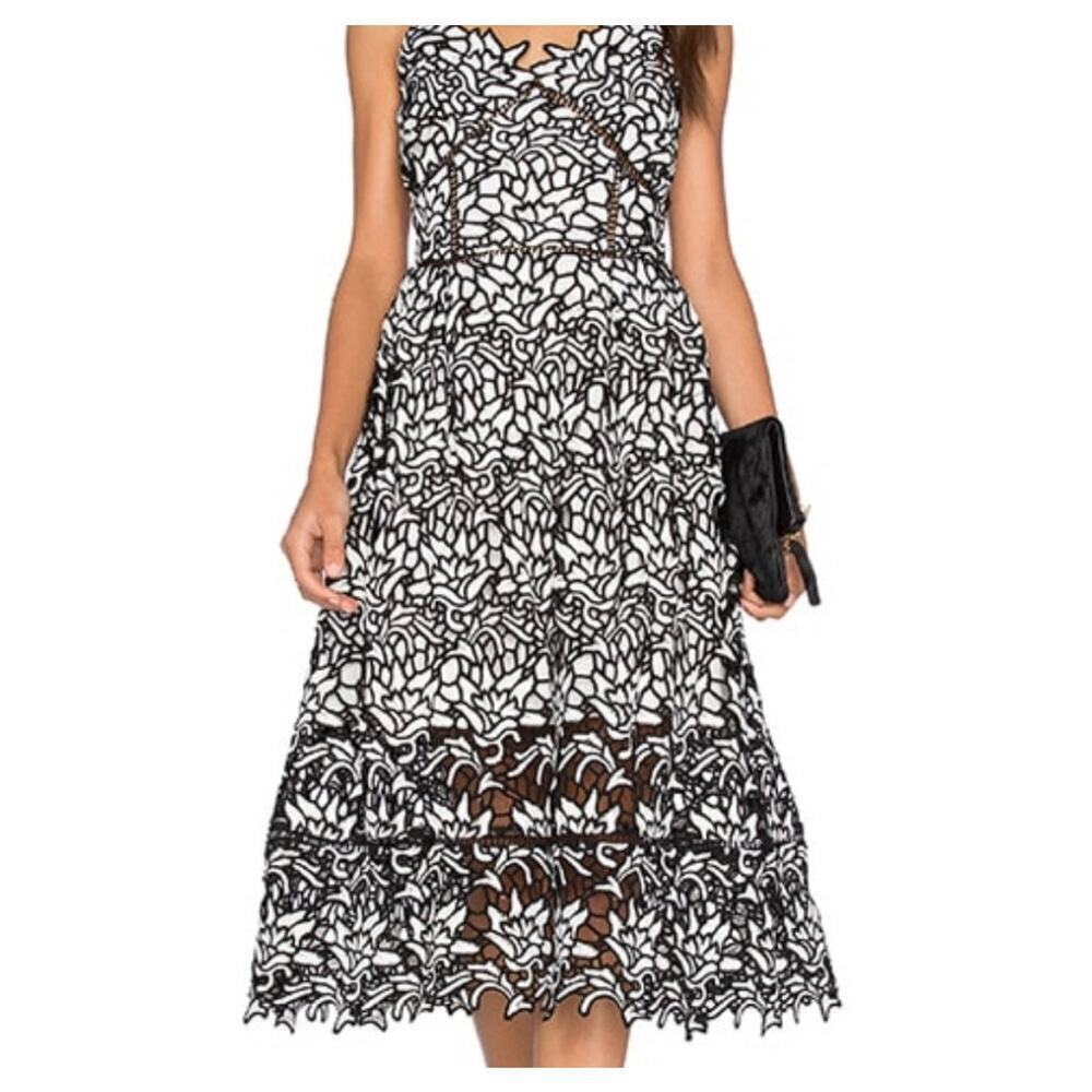 NWT Elliatt Paradise Dress - Small